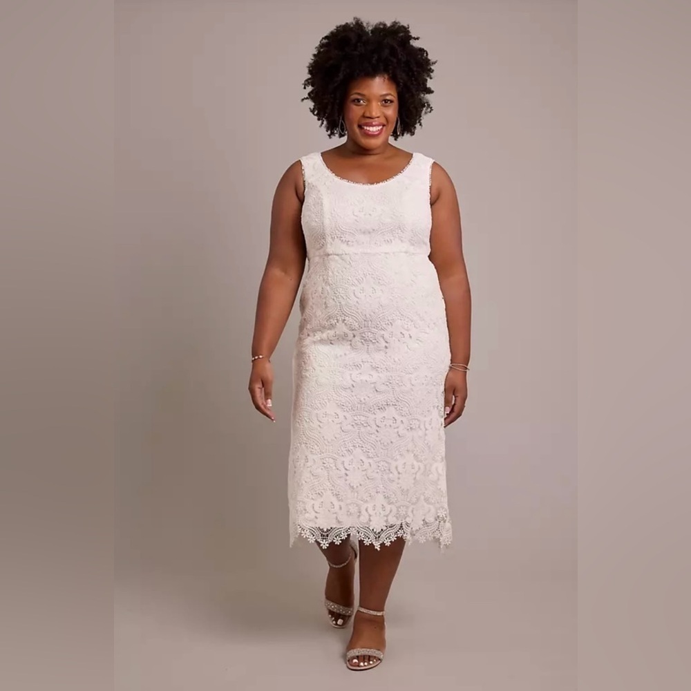 NWT David’s Bridal Crochet Lace Scoop Neck Tank Midi Dress Soft White Size 16W